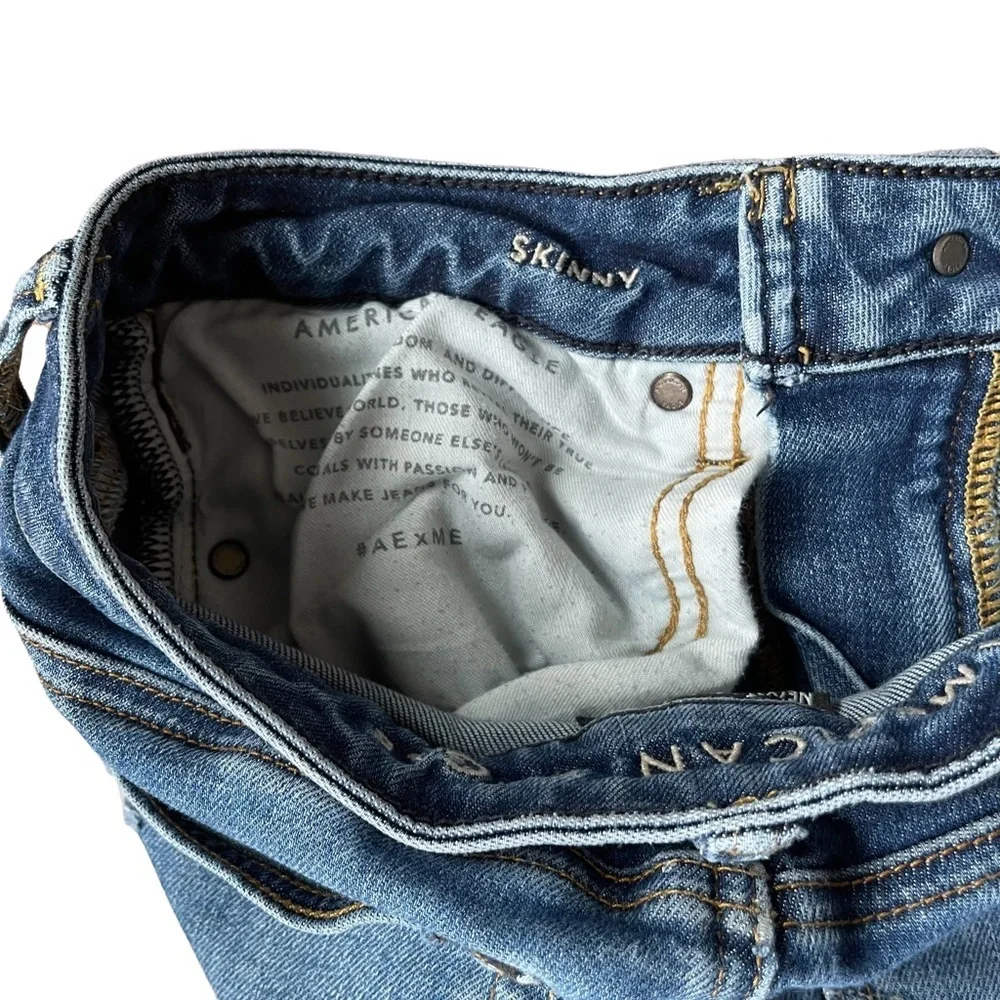 American Eagle Next Level Airflex Distressed Mid- Rise‎  Skinny Jean Size: 28x30